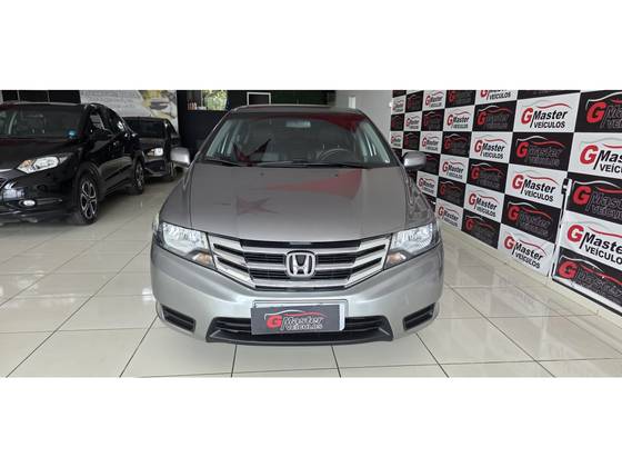 HONDA CITY 1.5 LX 16V FLEX 4P MANUAL HONDA CITY 1.5 LX 16V FLEX 4P MANUAL